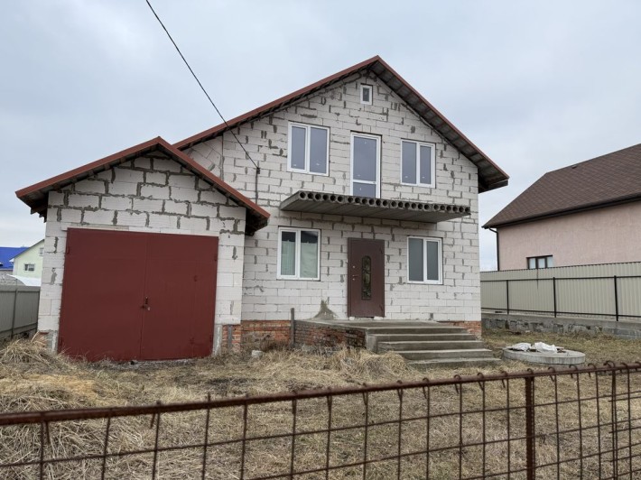 Продаж будинку без внутрішніх робіт район вул. Саєнка - фото 1