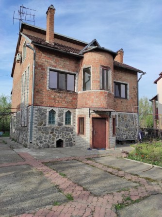 Продам дом со своим берегом! Река Днепр, лиственный лес, Газ, 195 м.кв - фото 1