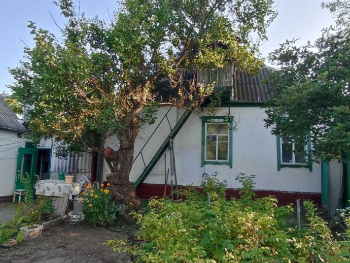 Продам два дома на участке 12 квартал, Корея - фото 1