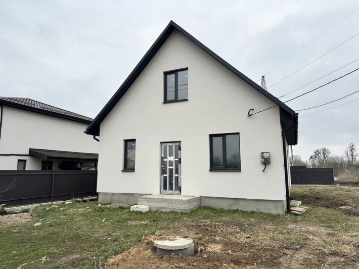 Продаж Окремо стоячого будинку 110м2 на 4,5 сотки землі - фото 1