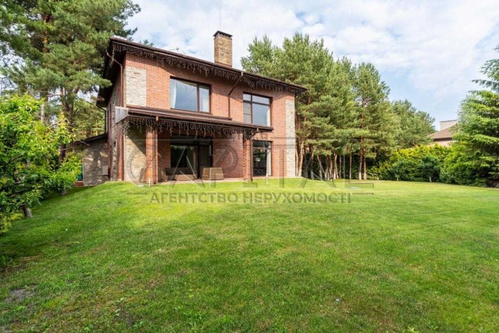 Аренда дома В ЛЕСУ 330m² с потрясающими видами, 15 соток / Романков - фото 1