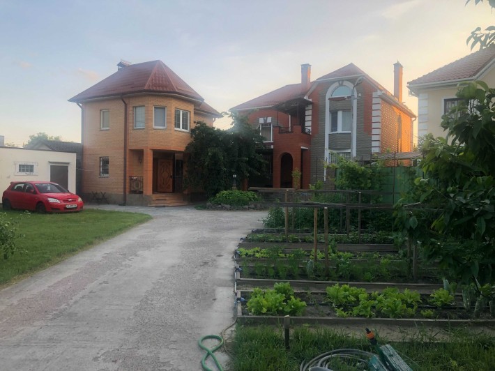 Продаж будинку на Оболоні (перша лінія Дніпра). - фото 1