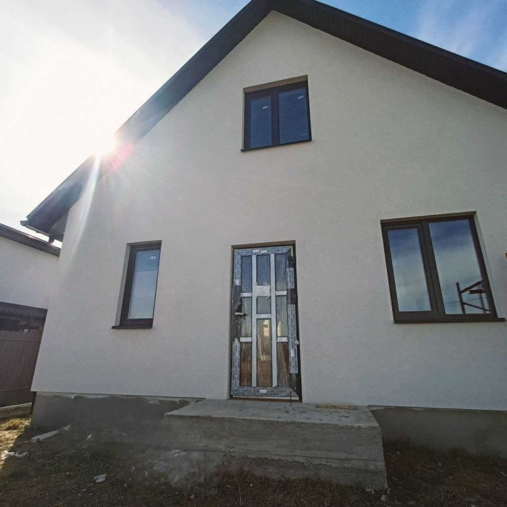Продаж будинку 105 кв.м на ділянці 4,5 с - фото 1