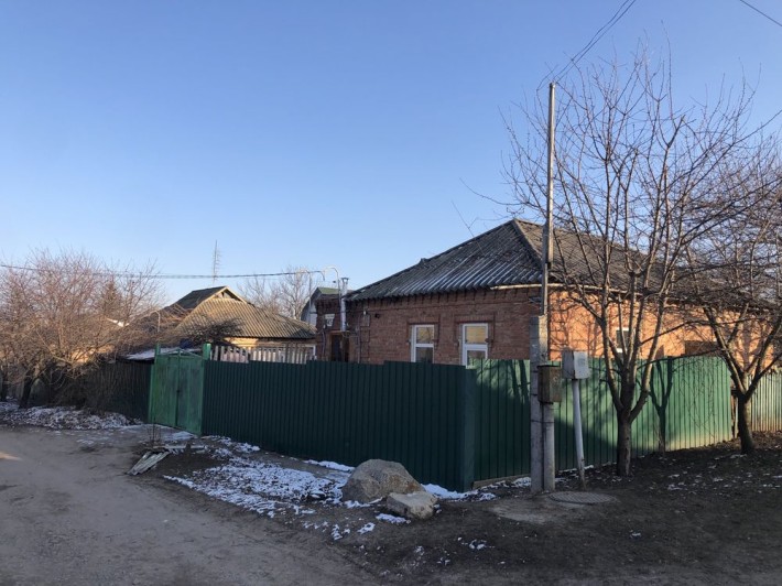 Половина будинка відразу за переїздомСт.Балашівка зі зручностями - фото 1