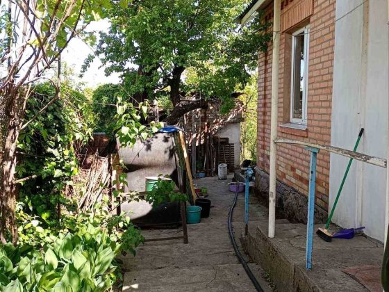 +Продам дом по ул.Ивана Богуна ост.Молочная 25000дол.