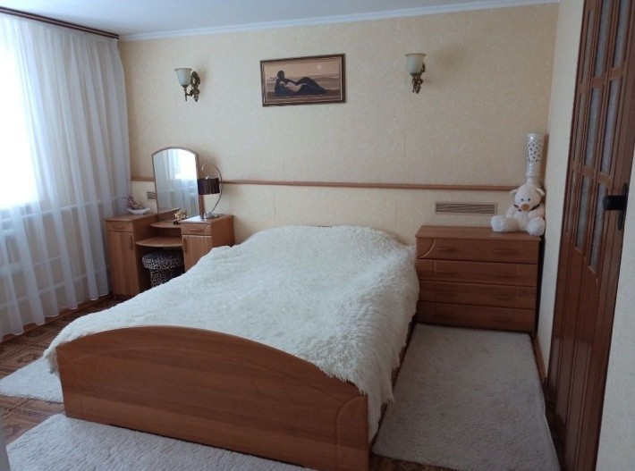 Продаж великого будинку. - фото 1