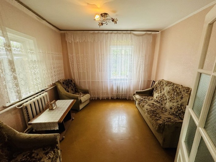 Продажа половины дома 39м2 район 5-5. - фото 1