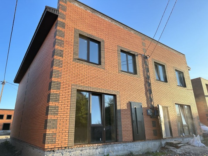 Без комісії. Таунхауси від 39000$ - фото 1