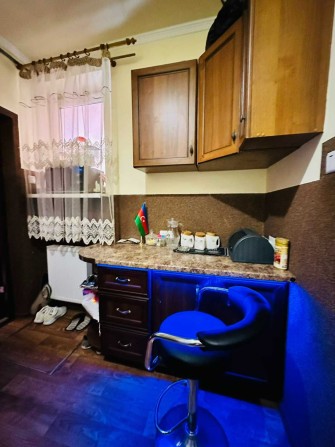 Продаж частини будинку, господарське приміщення, 1,5 сотих ділянки. - фото 1
