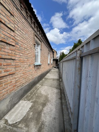 Пів будинку на Новій Балашівці - фото 1