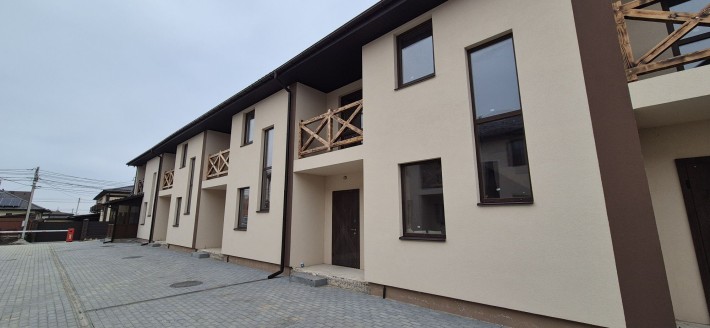 Продаж кутового тауна!  Від забудовника! Центральні комунікації ТОП ло - фото 1