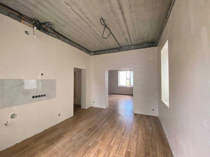 Продаж будинку 180 кв.м. - фото 1