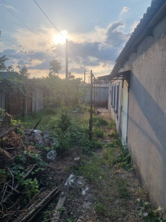 Продам часть дома. - фото 1