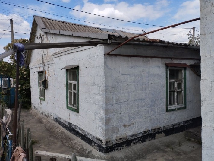 Продам недорого будинок в Таромському - фото 1