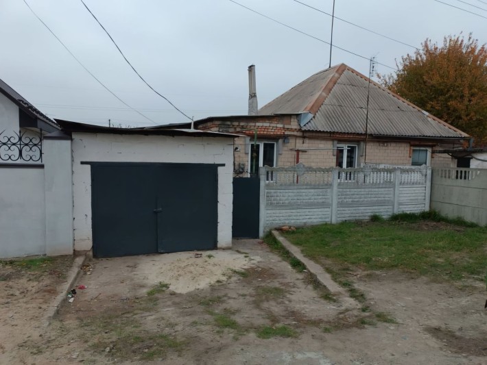 Продам дом. Р-н Мирный - фото 1