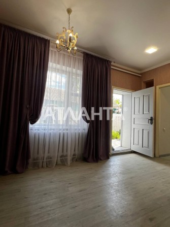 Продам дом с капремонтом в Малиновском районе - фото 1