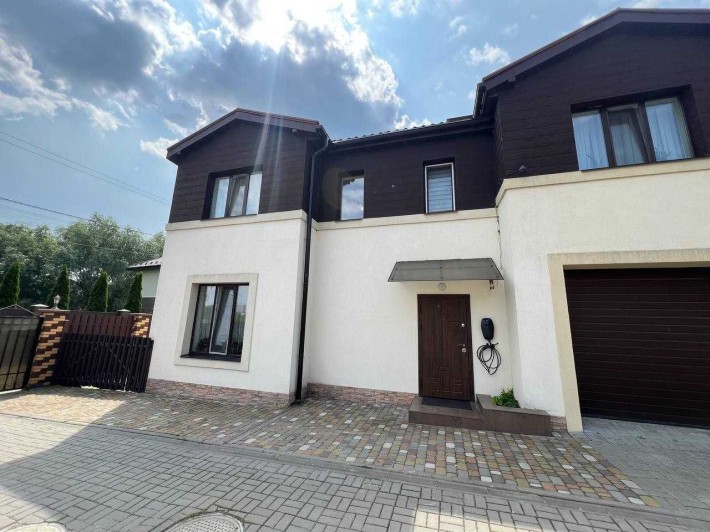 Продам таунхаус з ремонтом та меблями - фото 1