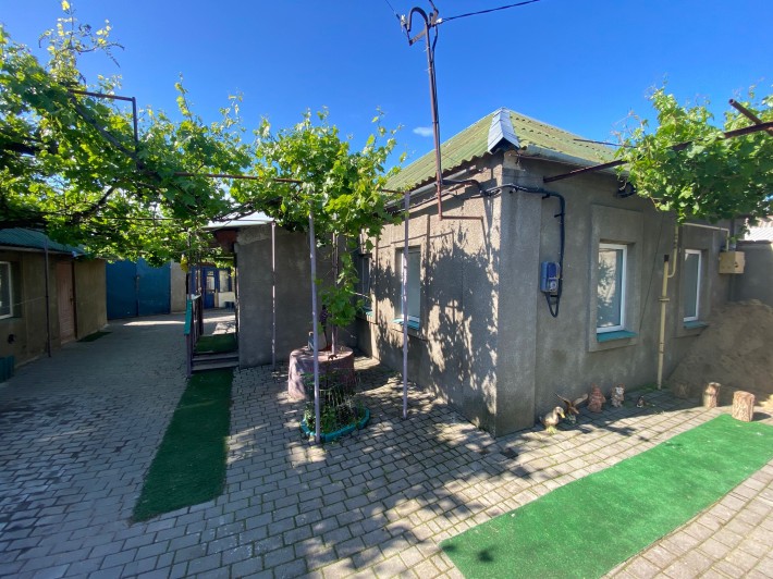 Продаж будинку в Варварівці неподалік від центру (л1) - фото 1