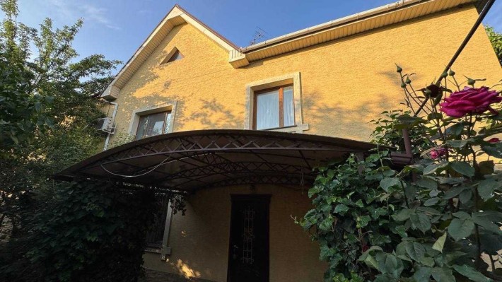 Дом 180 метров улица Ромашковая  Киевский район - фото 1