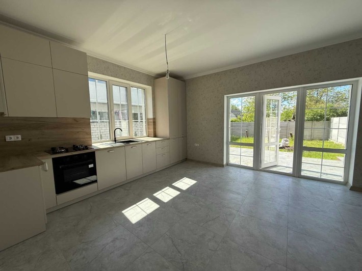 Продаж дуплекса з ремонтом та газовим опаленням - фото 1