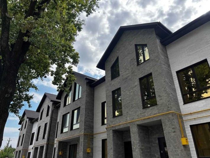 ГАЗ Таун центр Петроп Борщагівки, 90м2, під чистову Без комісії - фото 1