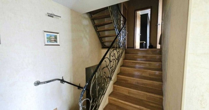 Котедж 390м2 Родичи (завжди з водою, опаленням, електрикою) - фото 1
