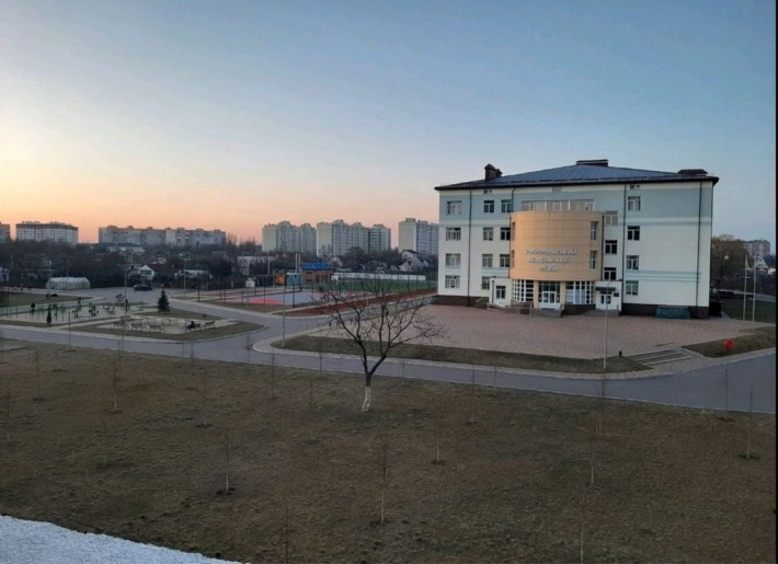 Здається в оренду простора 1-о кімн.квартира вулиця Банківська 23 - фото 1