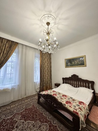 2 кімнатна в Центрі в півособняку - фото 1