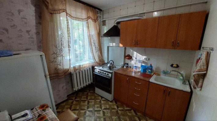 `Здам 1 кімн. квартиру, центр, меблі та техніка є - фото 1