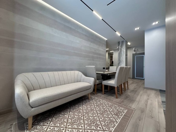 Оренда 2-во кімнатної квартири в ЖК "River House " - фото 1