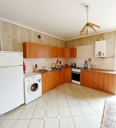 Центр 2к.кв  в новобудові, євроремонт, і/о, меблі та техніка - фото 1