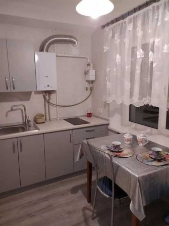 В оренду 2-кімнатна квартира по вул. Перекопська - фото 1