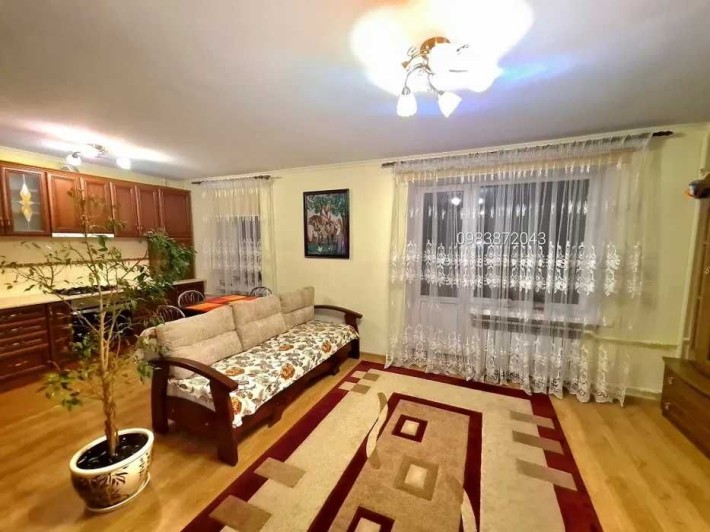 Власник. Здам двокімнатну мебльовану квартиру в центрі міста(ЦУМ,парк) - фото 1