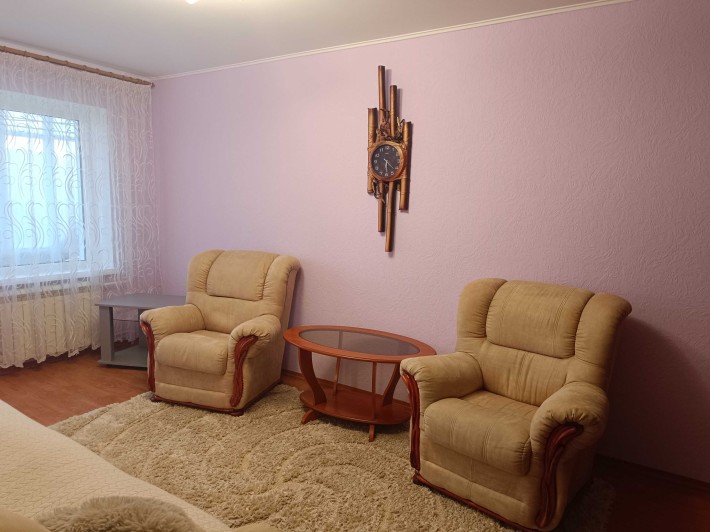 Здам довгостроково двох кімнатну квартиру - фото 1