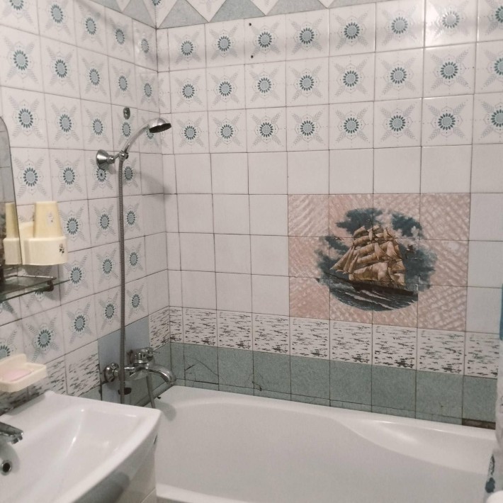 Здається 4к. Квартира Терміново індивідуальне опалення - фото 1