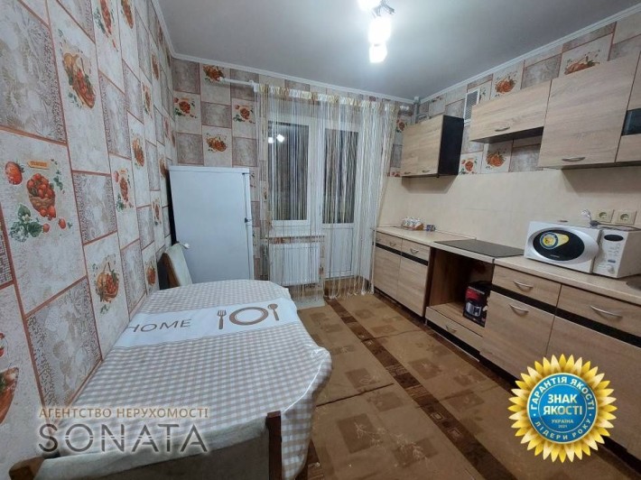 Оренда 1- кімнатної в новому будинку по вул. А. Корольова - фото 1