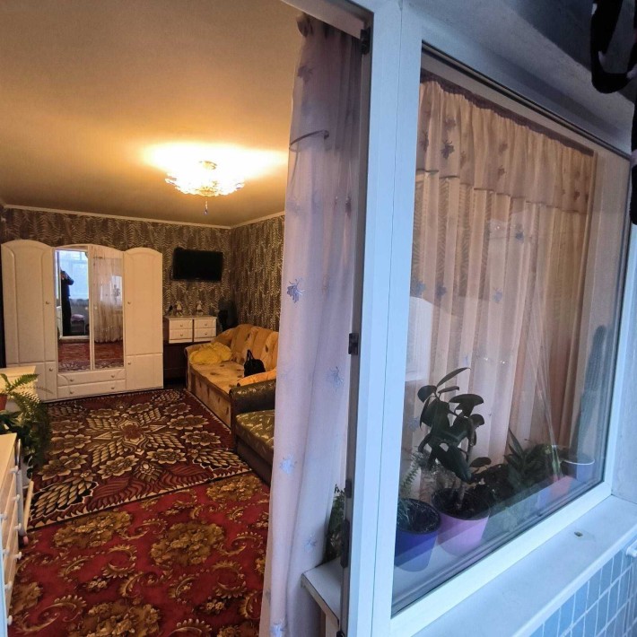 Гарна квартира з ремонтом повністю укомплектована  Р-н ПЗР - фото 1
