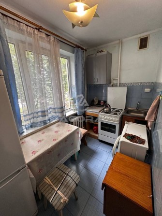 Здається в оренду 2-кімнатна квартира по вул. Довженка, 5 (район БАМ) - фото 1