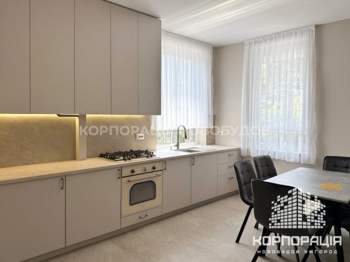 Оренда 2-км квартири в новобудові в Центрі, пору Проспект Свободи - фото 1