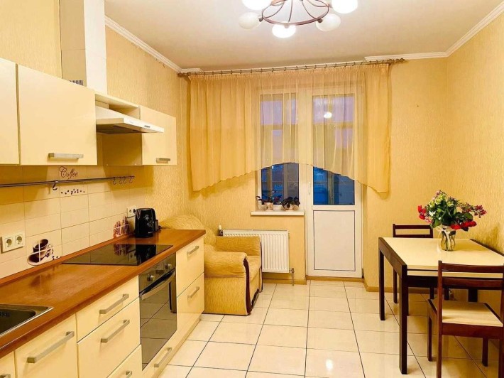Оренда  1 затишної квартири в  Cолом’янському районі  ст. м. Шулявська - фото 1