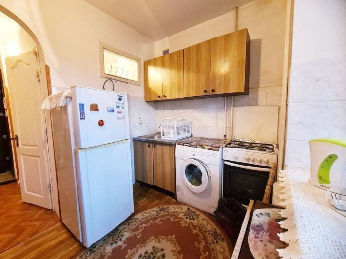 Оренда 1 кімнатна, КОМАРОВА (КІЛЬЦЕ 26ого), МЕБЛІ та ТЕХНІКА, є балкон - фото 1
