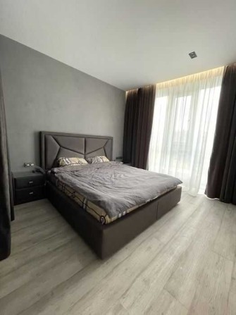 Сдам 2-х комн. Квартиру в ЖК. Шикарный вид из окон. 64 м. кв. - фото 1