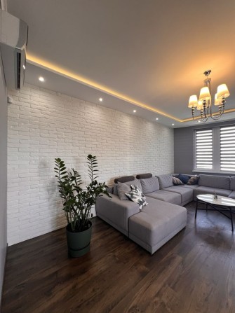 Оренда  3-кімнатна квартира 100 м², розташована на 3 поверсі - фото 1
