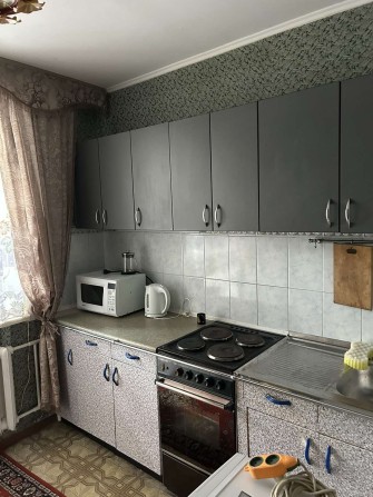 Здам 1 квартиру  по вулиці Короленко - фото 1