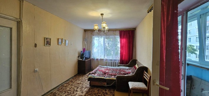 Оренда великої 1к.кв  на Космосі - фото 1