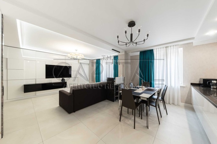 Центр. ЖК Златоустівський. 3к квартира, 114 м2, 8 поверх. 2 спальні - фото 1