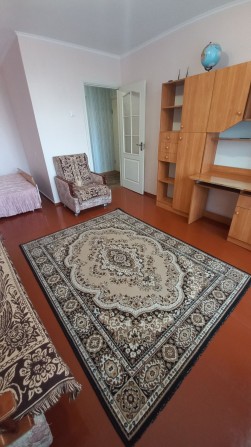 Терміново здаю 1-но кімн.кв-ру, пл.Визволення - фото 1