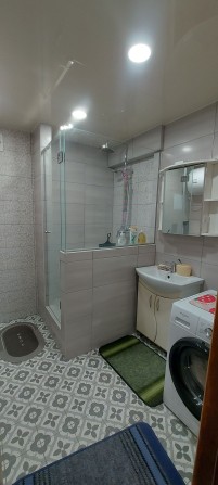 Сдам 3-х комнатную квартиру по цене 2-х комнатной - фото 1