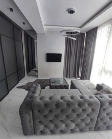 Сдам 2к квартиру , 62 кв метра , ЖК Рыбинский , пр.Гагарина, 112А. - фото 1