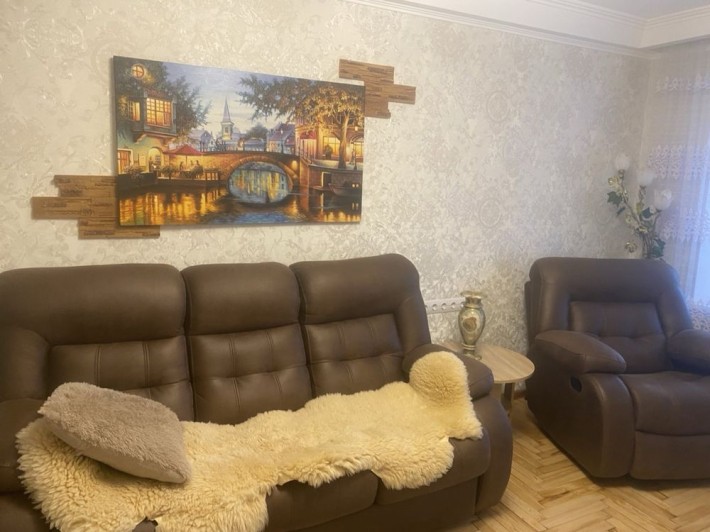 Вільна! 3-кімн кв по вул Запорізькій - фото 1
